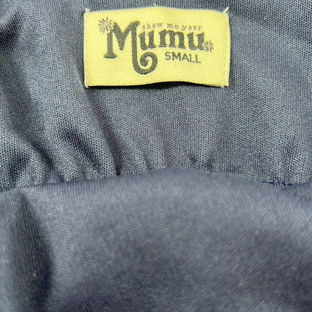 Show Me Your MuMu Caitlin Gown - Picture 6 of 7